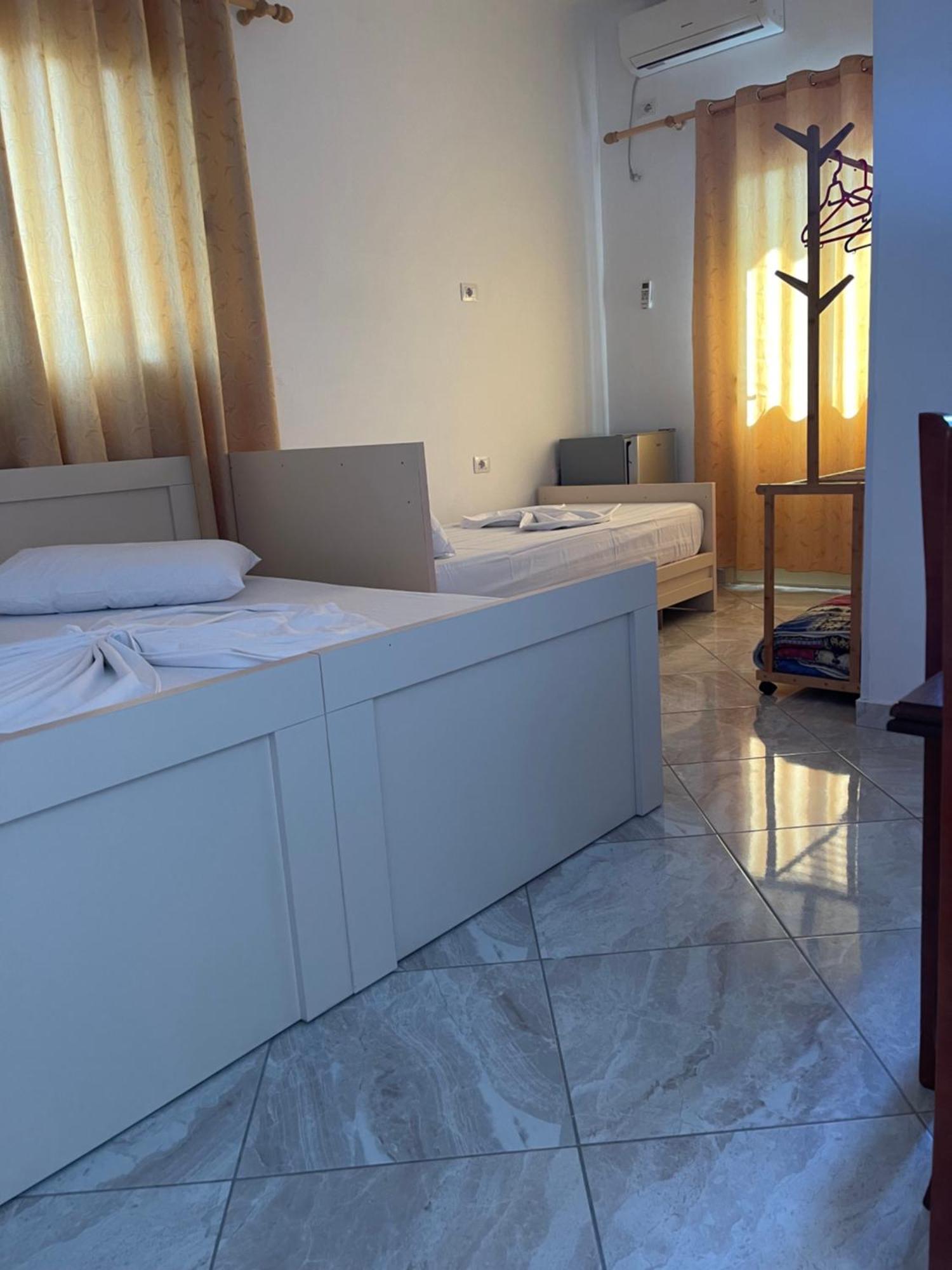 Appartamento Kristeo Vlorë Esterno foto