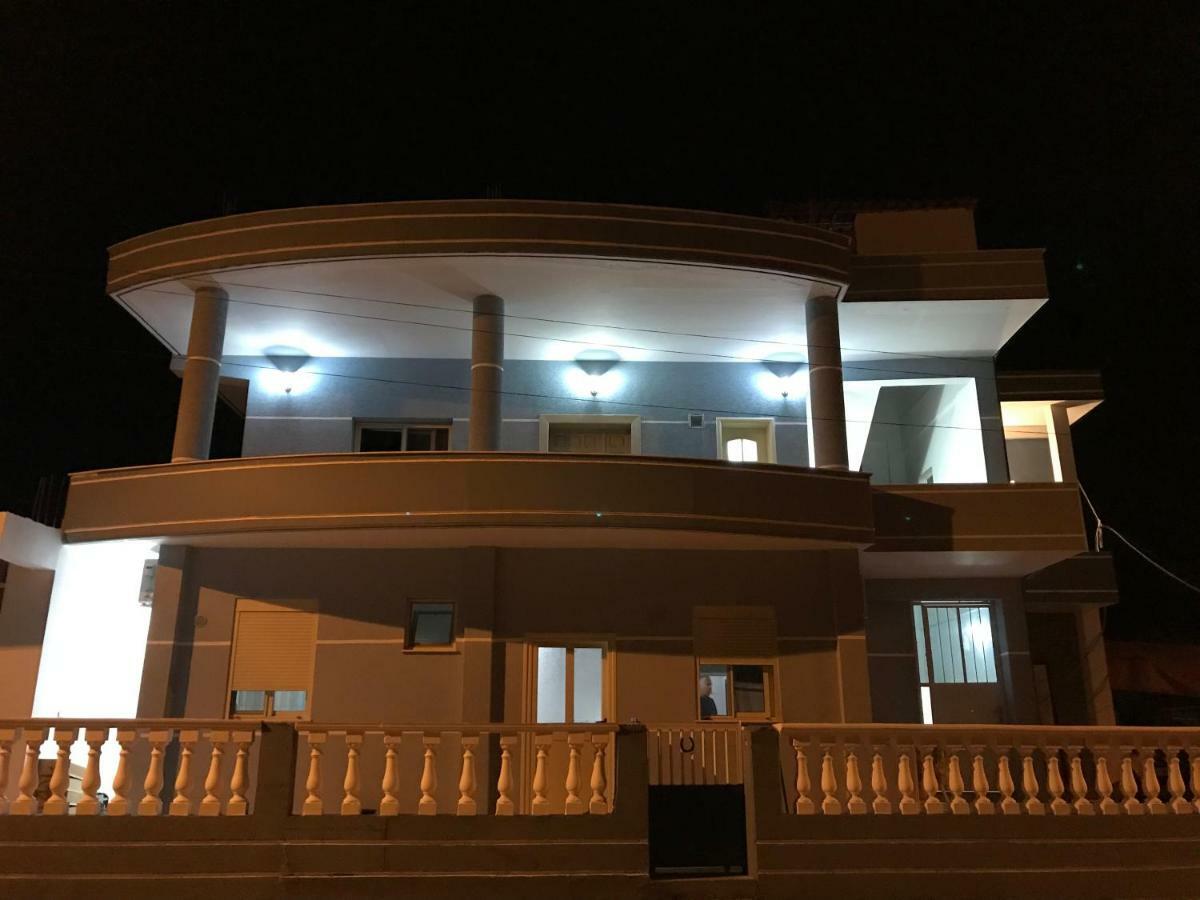 Appartamento Kristeo Vlorë Esterno foto